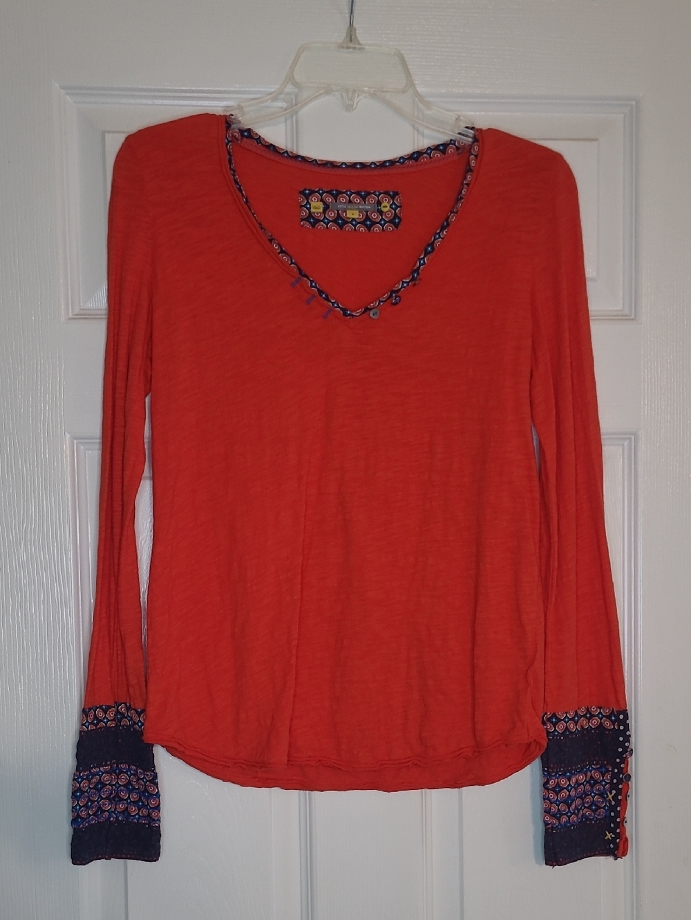 Women's Orange V-Neck Long Sleeve Top with Printed Cuff Detail